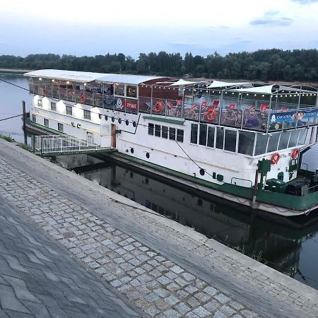 Barka Atena Stary Toruń Екстериор снимка
