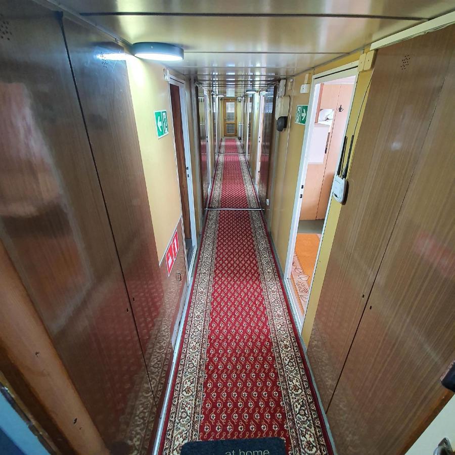 Barka Atena Stary Toruń Екстериор снимка